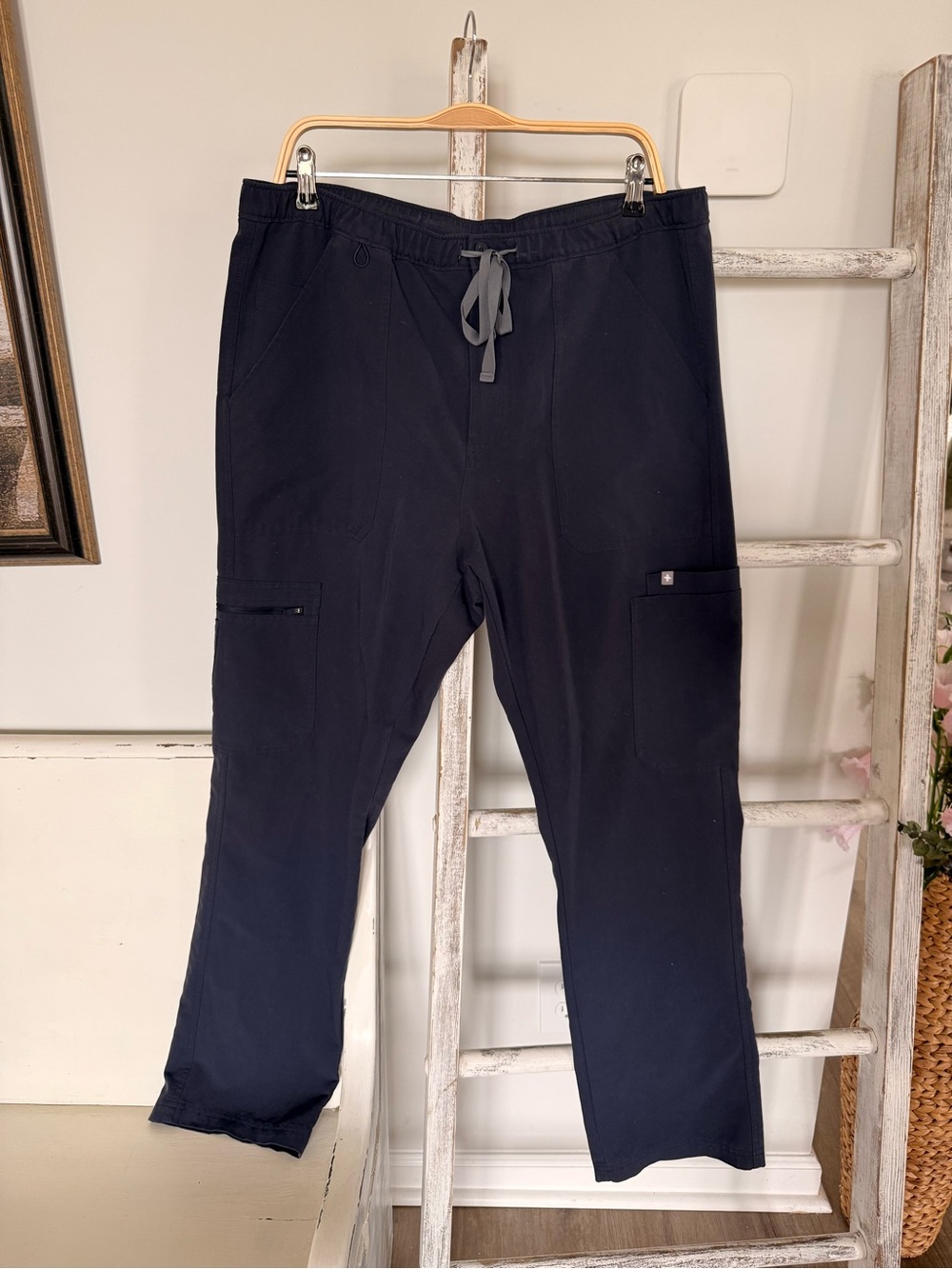 FIGS Pants Womens Navy Yola Technical Scrubs Cargo Pants Women's XL EUC
